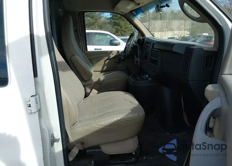 2011 GMC Savana 2500 Work Van from USA, damaged, VIN 1GTW7FCA2B1173318